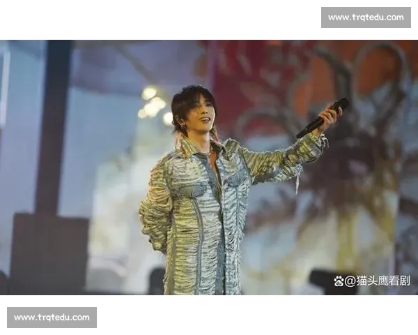 王超在比赛中的精彩表现与突破性进展引发观众热议