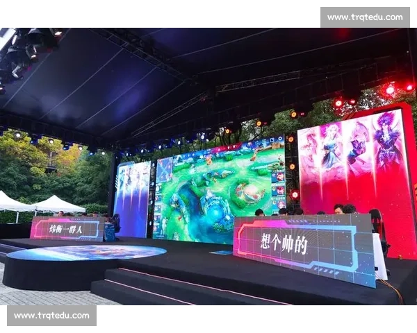电竞舞台上的荣耀与挑战:从选手表现到赛事背后的幕后故事 电竞舞台上的荣耀与挑战:从选手表现到赛事背后的幕后故事
